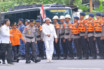 Pemdaprov Jabar Siapkan Ambulans Khusus Hingga Rumah Sakit Terapung untuk Hadapi Bencana
&nbsp;
&nbsp;